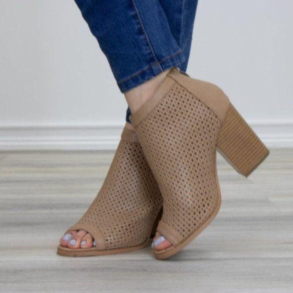 Ankle Boot Chunky Block Heel Peep Toe Perforated Detailing Back Zipper Taupe - Picture 7 of 9